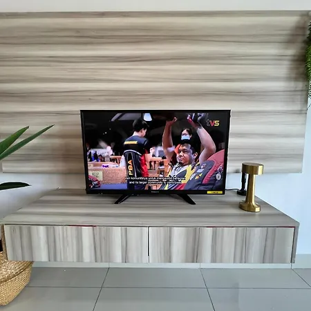 Riverview 8Pax 3Br In Kbtown Wi-Fi, B-1-3 Kota Bharu Exterior photo