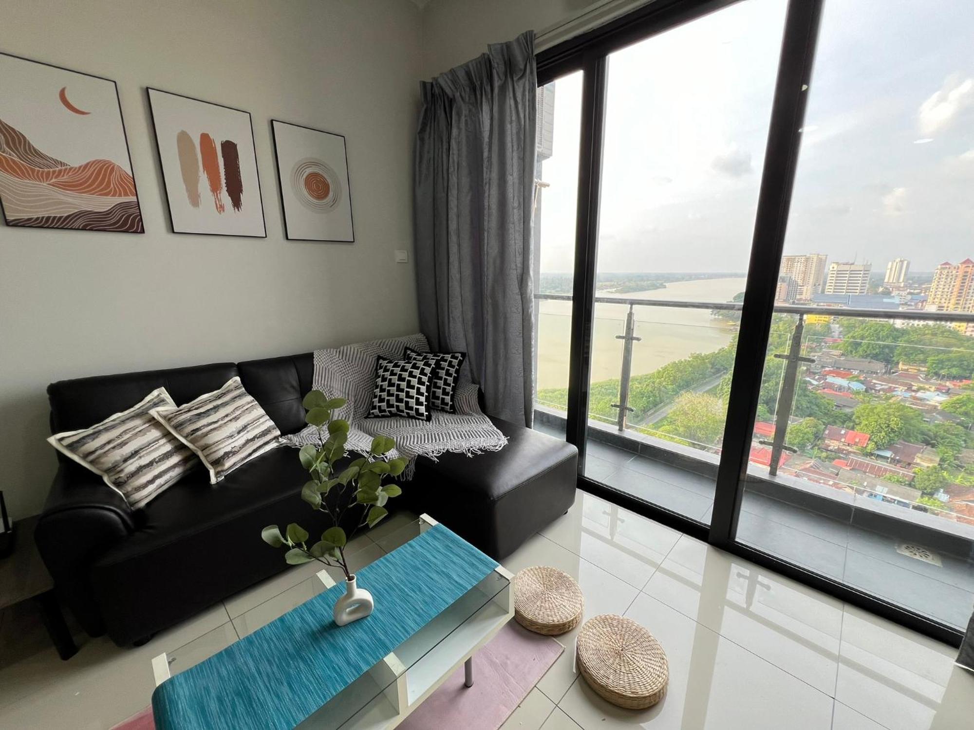 Apartment Riverview 8pax 3br In Kbtown Wi-fi, B-1-3 *